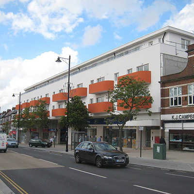 Apartments – Wallington Square (phase I) — Residential project in UK by W&M Architects